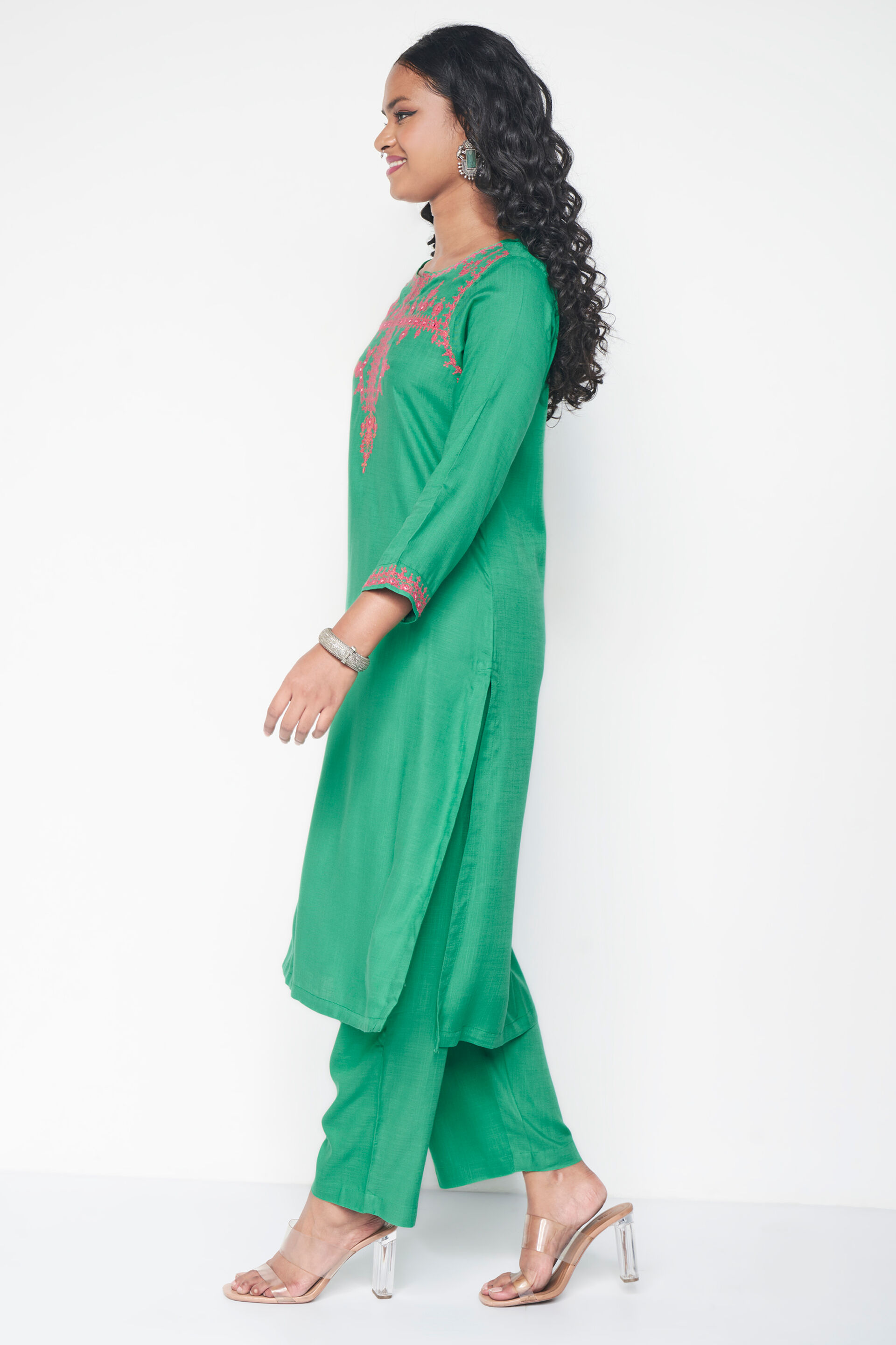 Palak Embroidered Kurta Set, Green, image 6